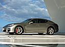 128px-Porsche-Panamera_at_Porsche-Museum