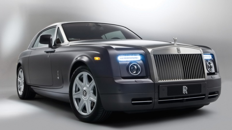 2009-rolls-royce-phantom-coupe-1024x768_4
