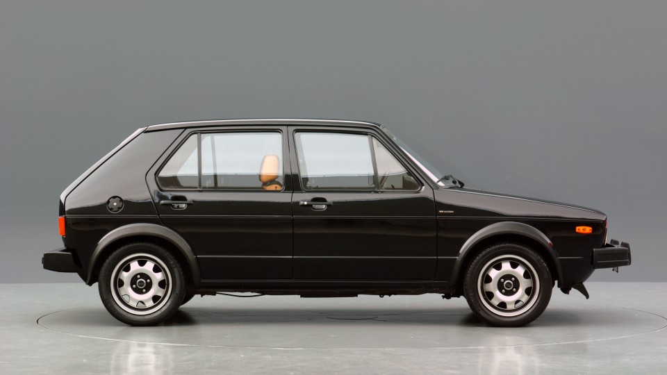 362_Volkswagen_Golf_GTI__1974__Archivio_Fotografico_Italdesign_Giugiaro____Italdesign_Giugiaro