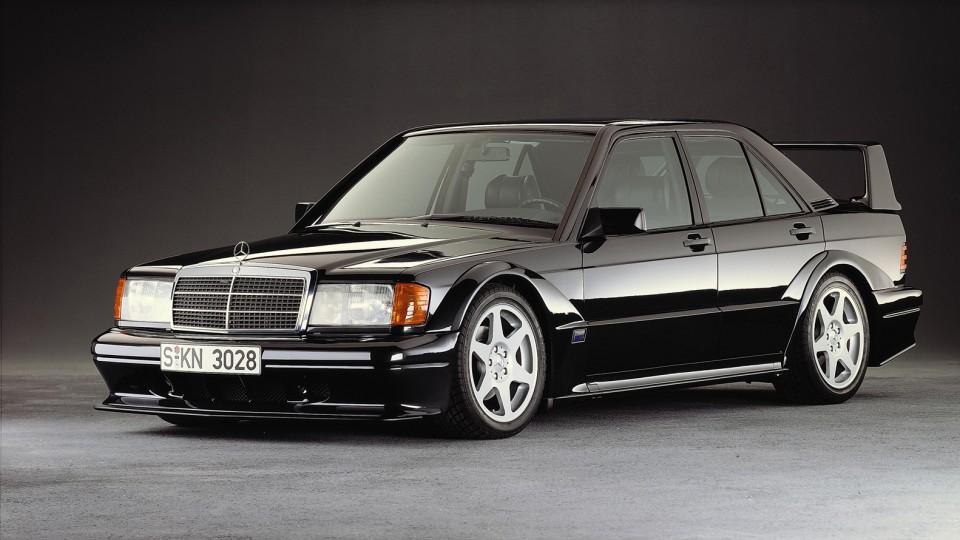 Mercedes-190-Cosworth-1
